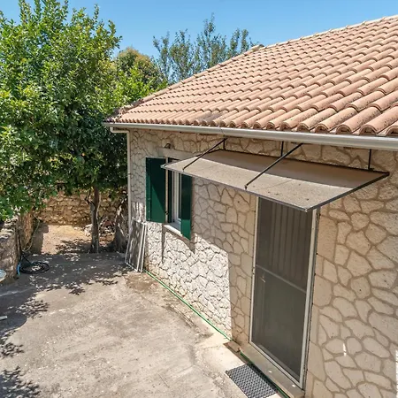 Zoe Apartament